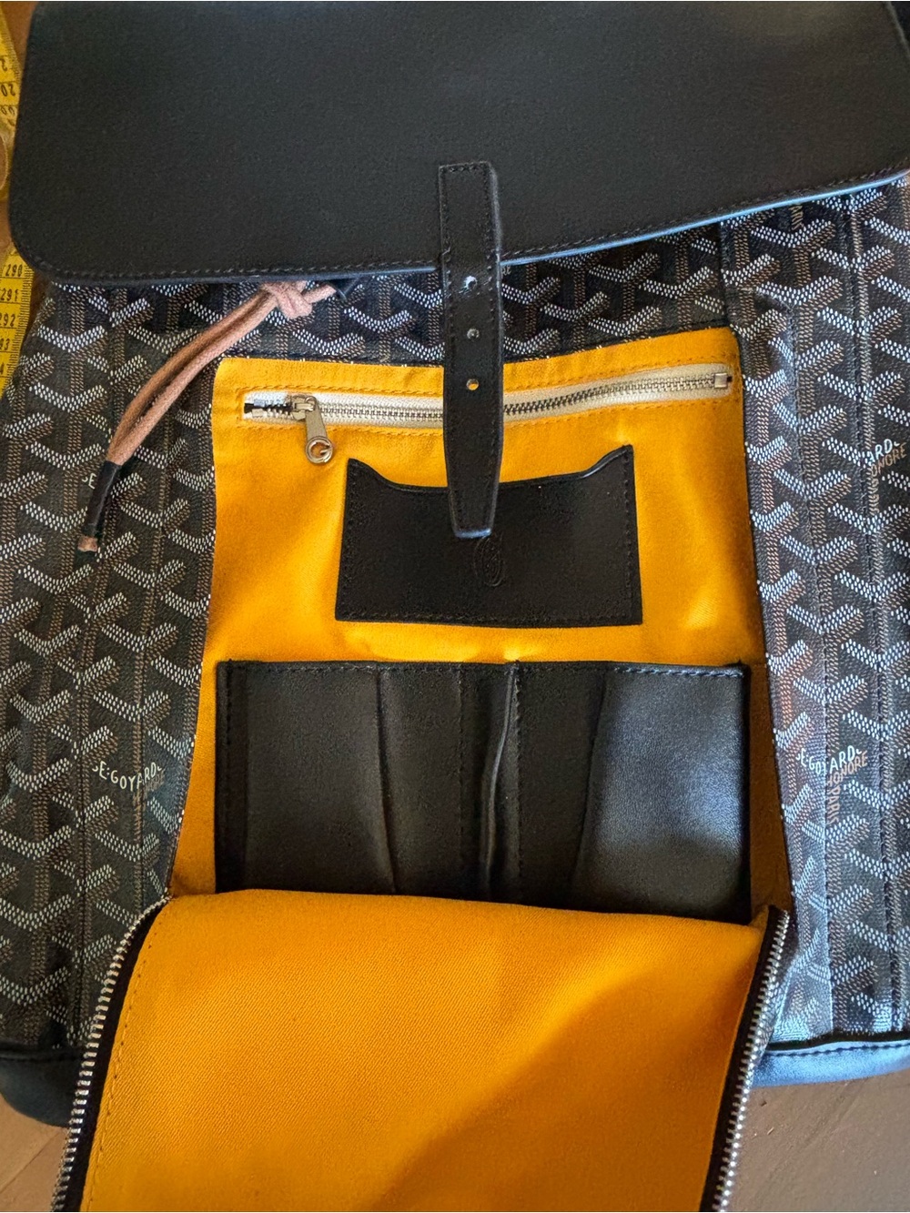 BACKPACK - Picture 12 of 14